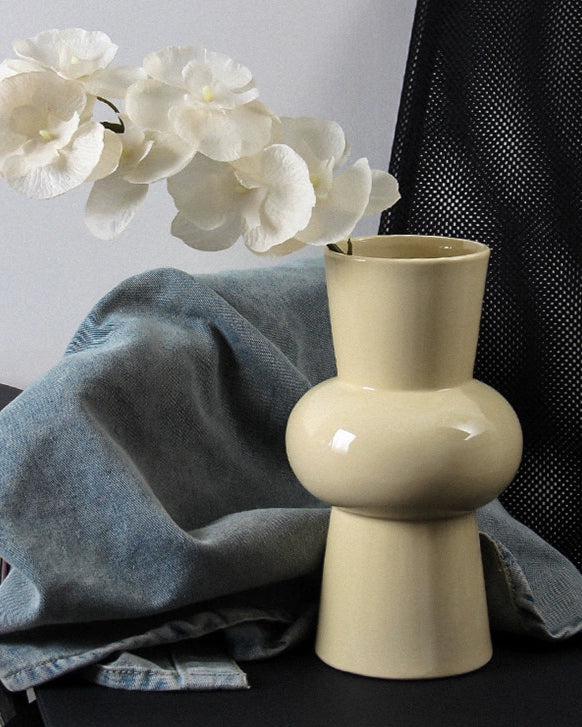 Cream White Bulb Flower Vase