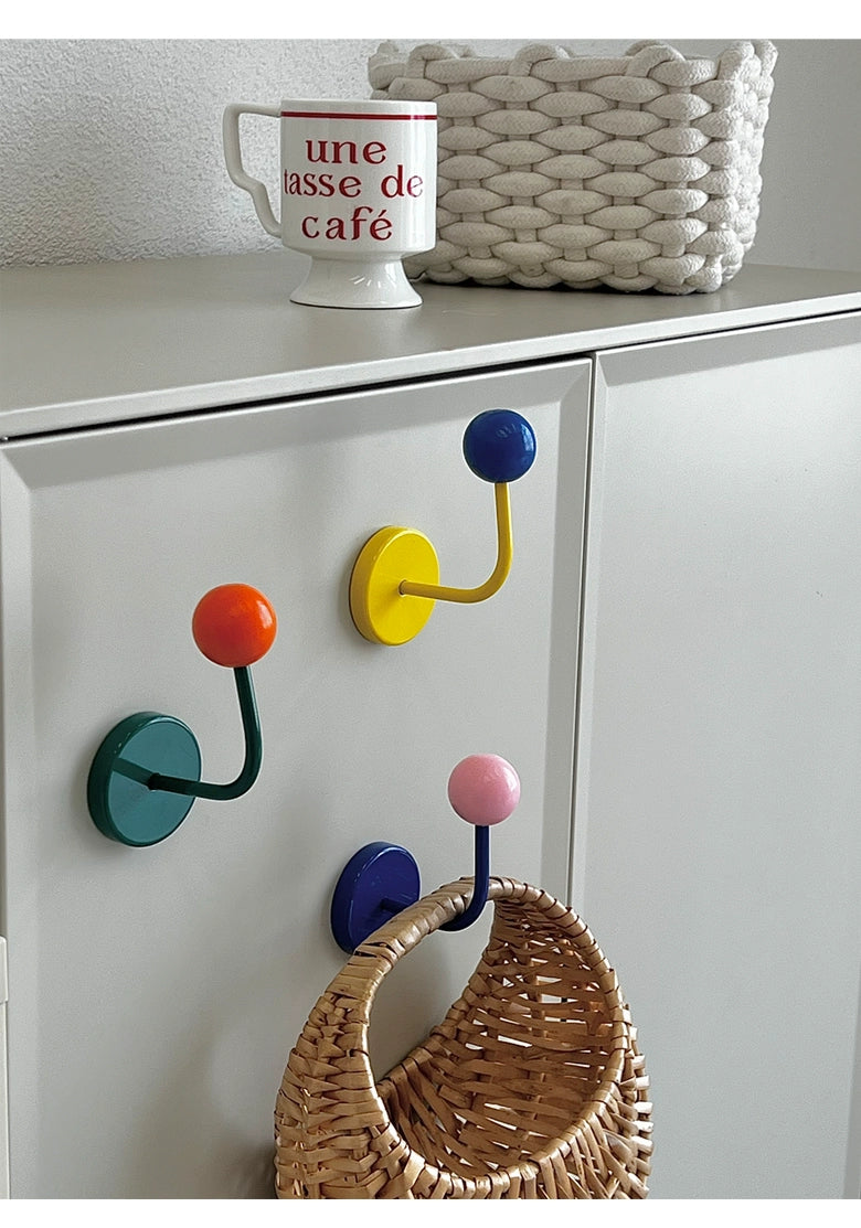 Retro Ball Hook Hanger