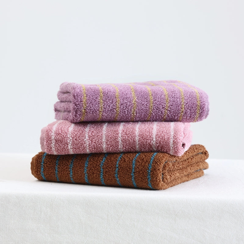 Pink Striped Retro Bath Towel Set