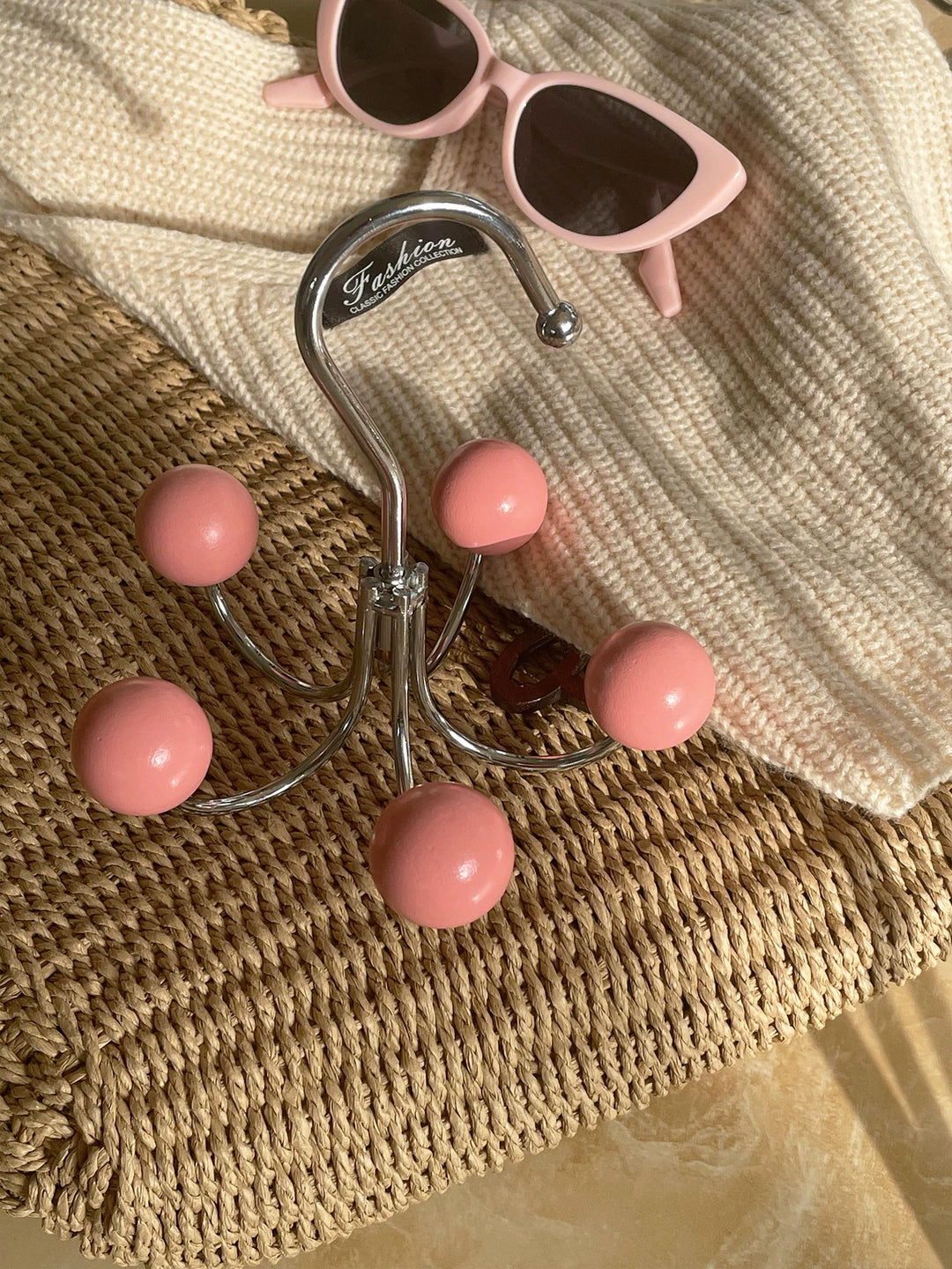 Pink Ball Hook Hanger