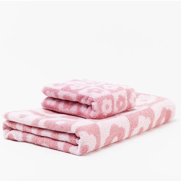 Pink daisy flower pattern bath towel set