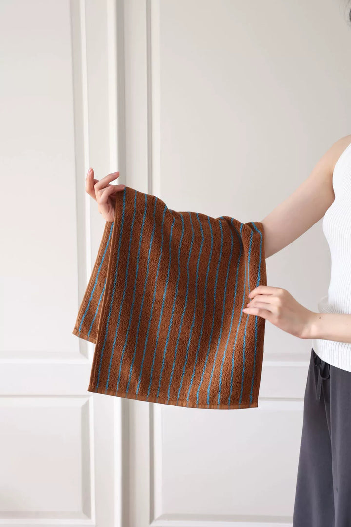 Retro Brown Striped Bath Towel Set