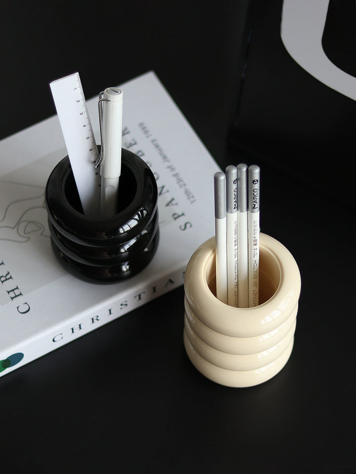 Minimal Makeup Brush Holder