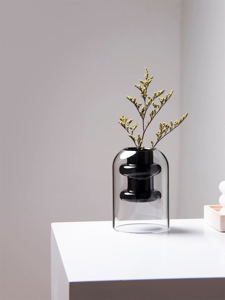 Wavy modern flower vase