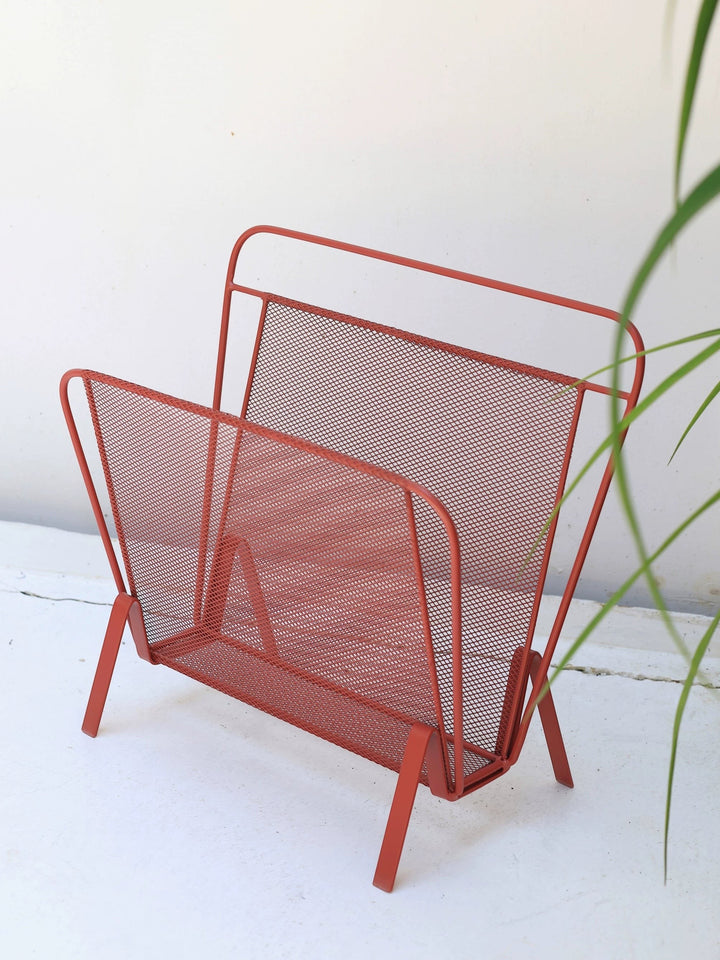 Contemporary retro red mesh floor magazine rack book rack