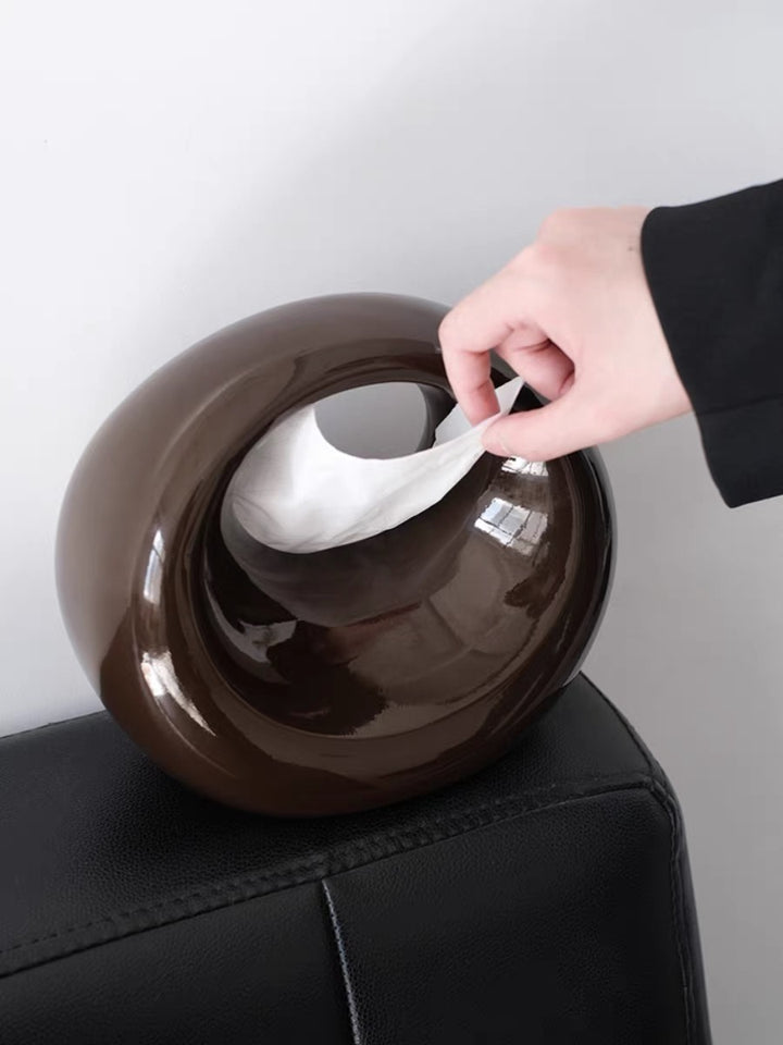 Contemporary Round Tissue Holder