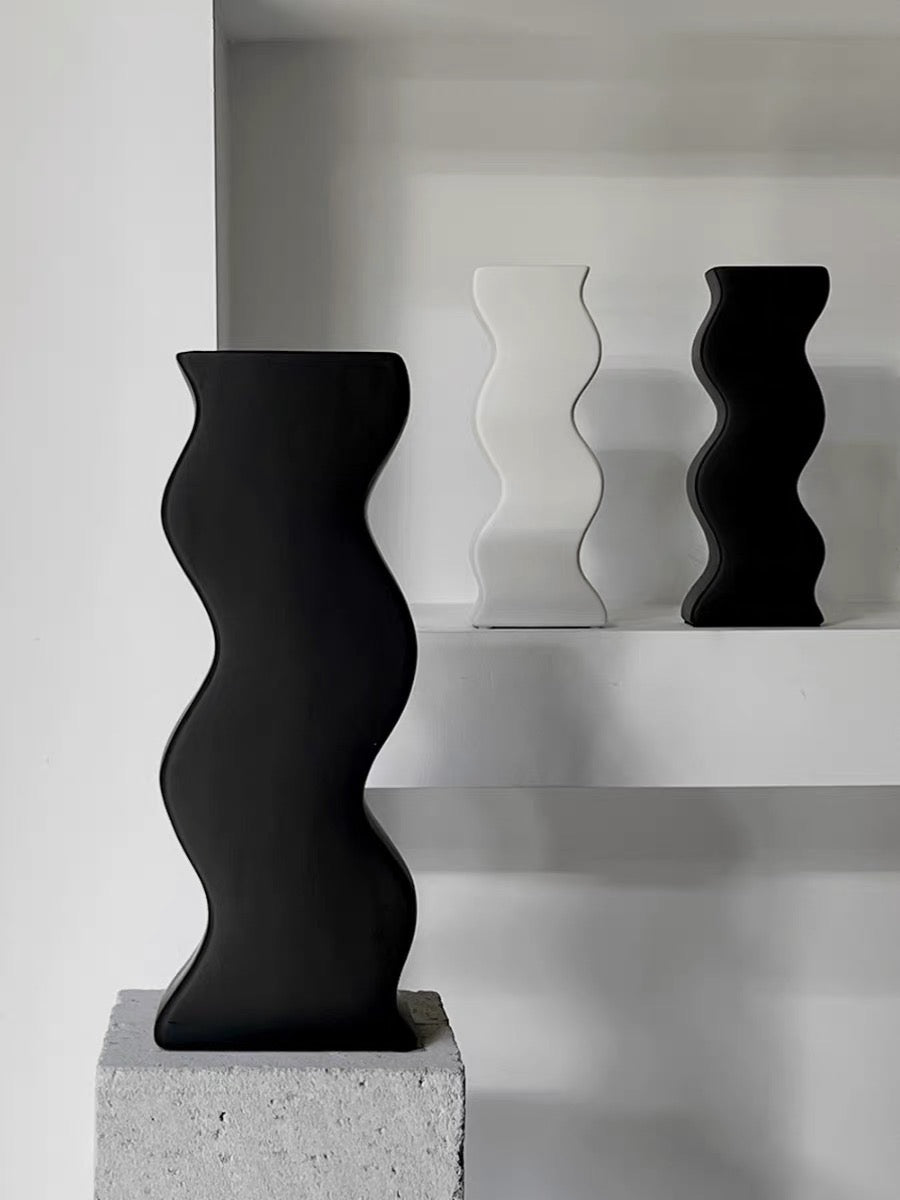 Squiggly Wavy Vase