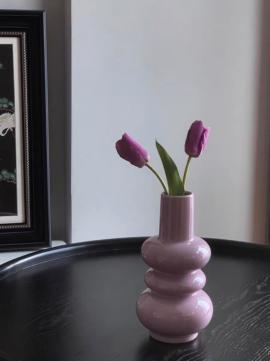 Lilac Curvy Vase